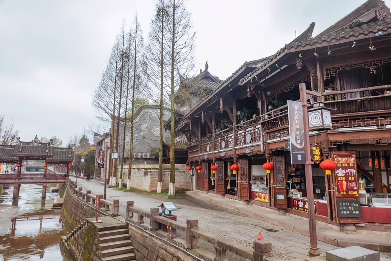 2015年广西哪里可以办个人出国旅游签证？了解的人希望跟我讲一下谢谢。游戏画面